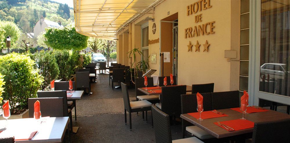 Logis Hotel Restaurant De France Saint-Geniez-dʼOlt Exteriör bild